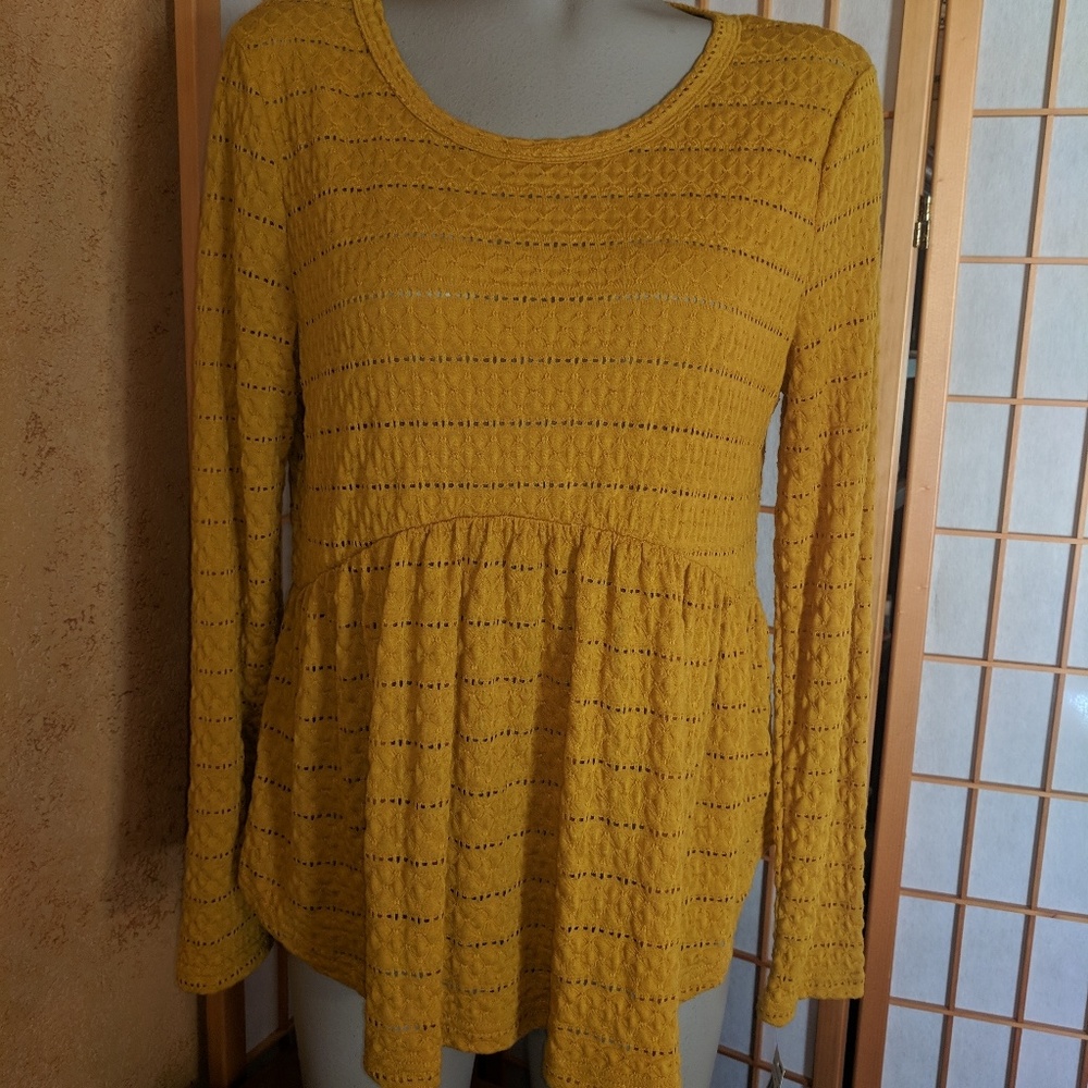 CHANCE, NEW with tags, top. XL FINAL PRICE DROP 💧💧💧💧💧